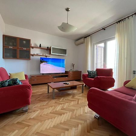 פודסטראנה Apartment Lily מראה חיצוני תמונה